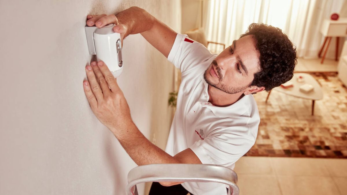 Como instalar sensor de presença com lâmpada